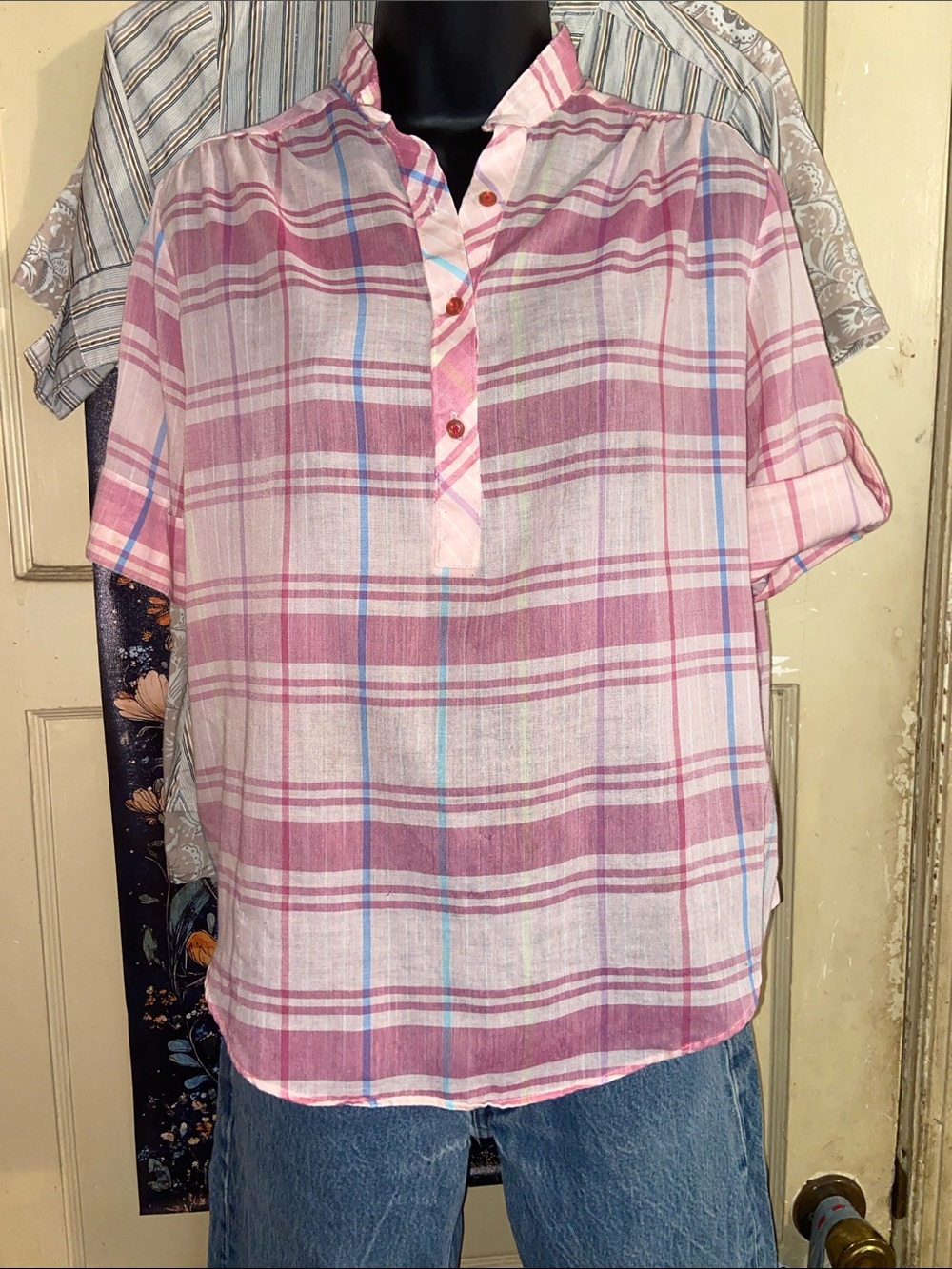 SQUARE ONE VTG PINK PLAID BLOUSE Half Button